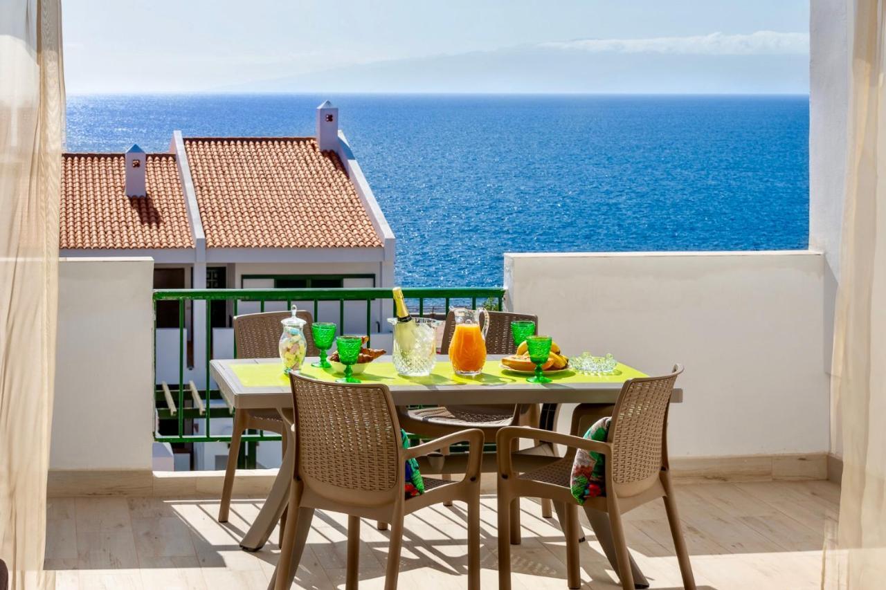 Esmeralda. Lovely And New Apartment Right By The Ocean! 卡亚俄萨尔瓦赫 外观 照片