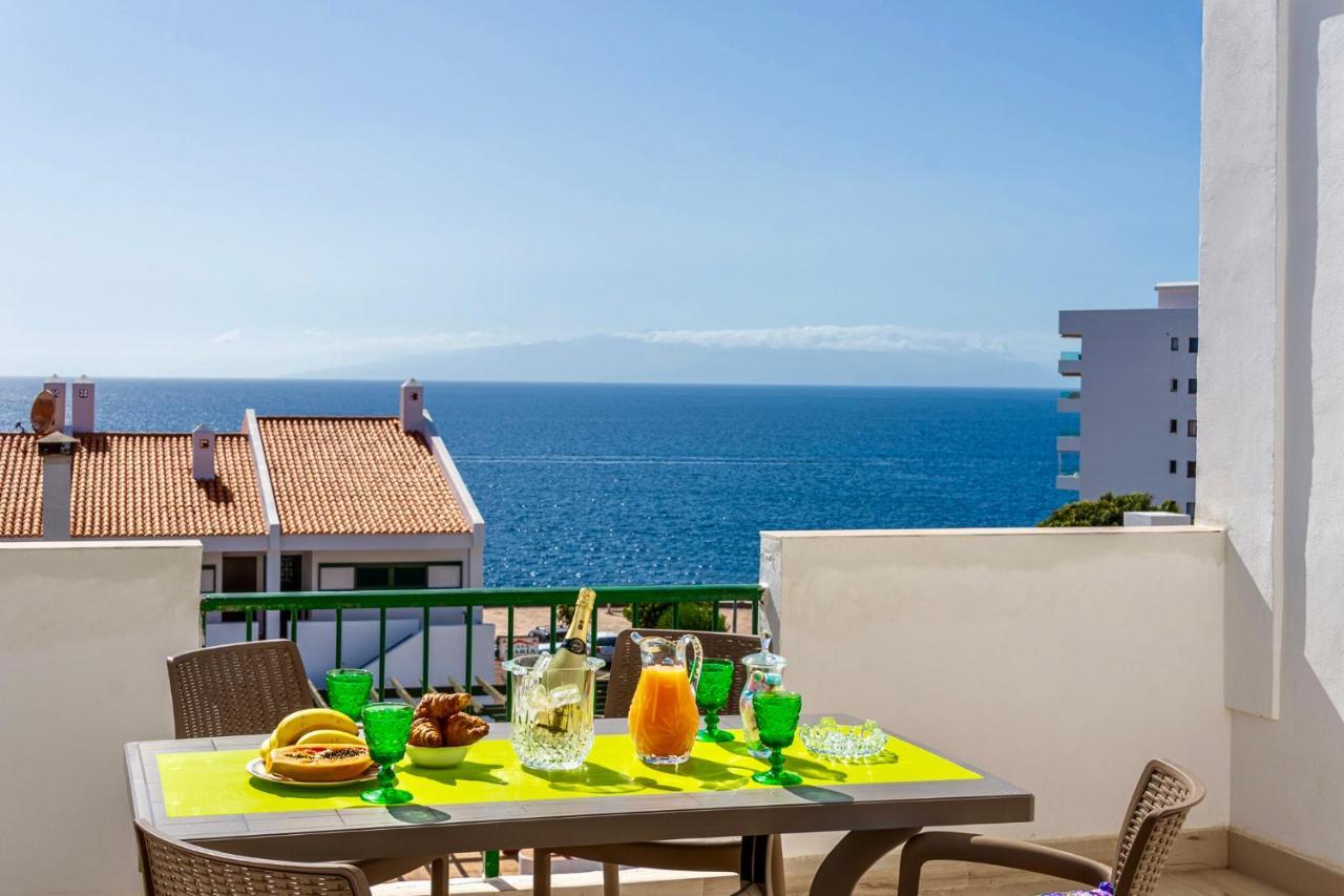 Esmeralda. Lovely And New Apartment Right By The Ocean! 卡亚俄萨尔瓦赫 外观 照片